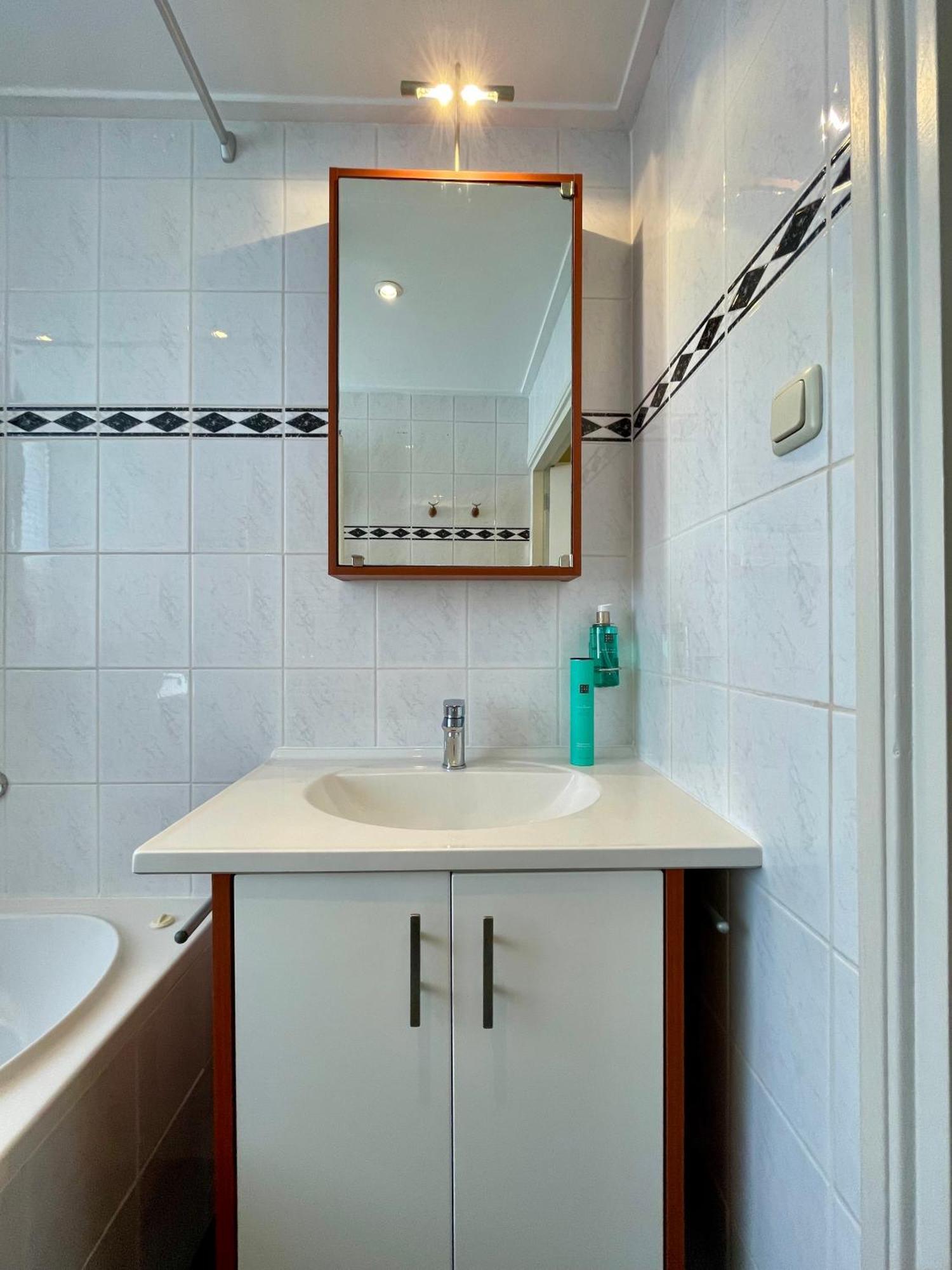 Herberg Het Rechthuis Rinsumageest Habitación foto